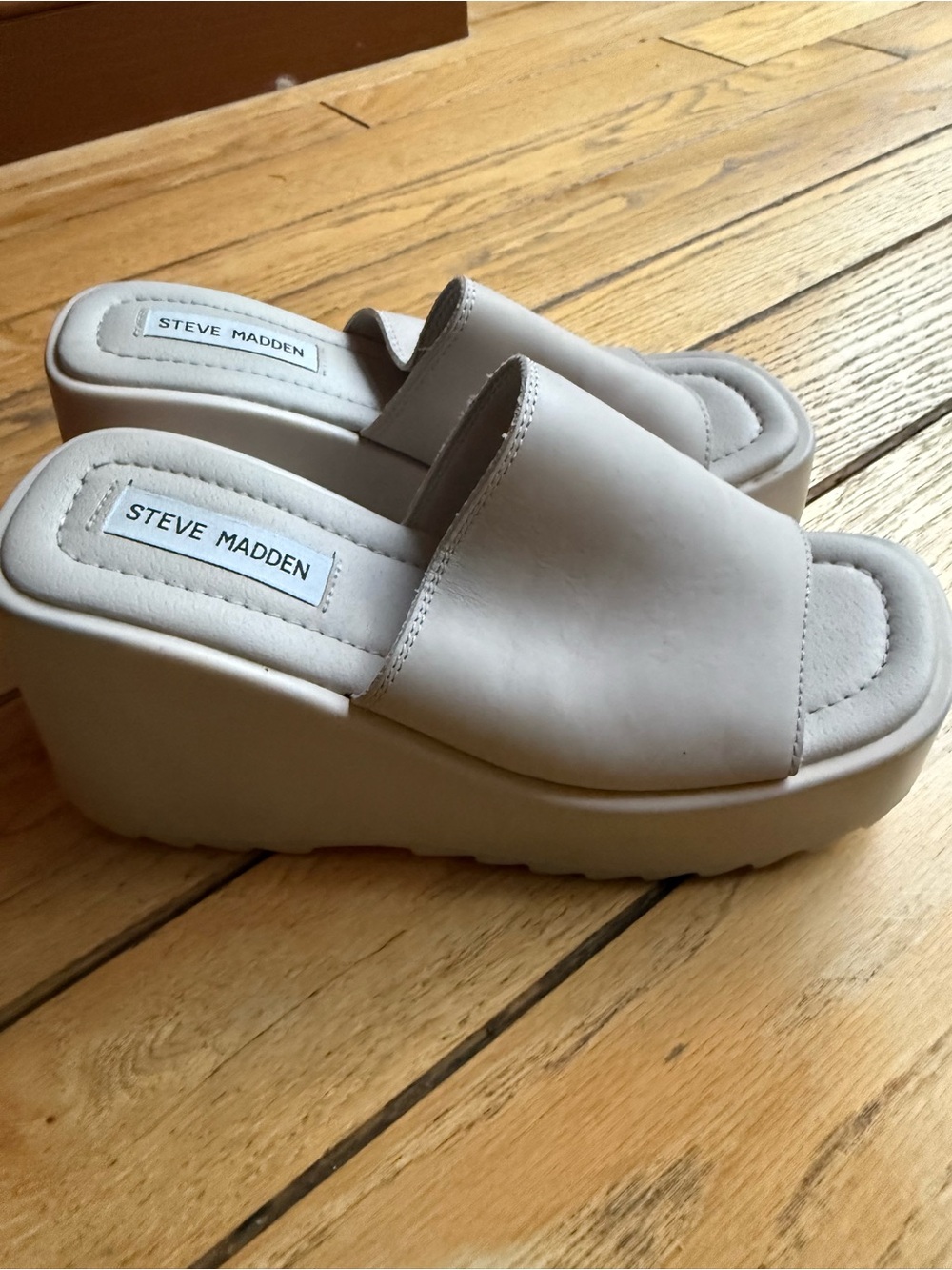 Steve Madden Cream Platform Slide Sandals